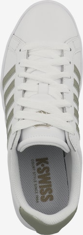 Baskets basses 'Court Tiebreak' K-SWISS en blanc