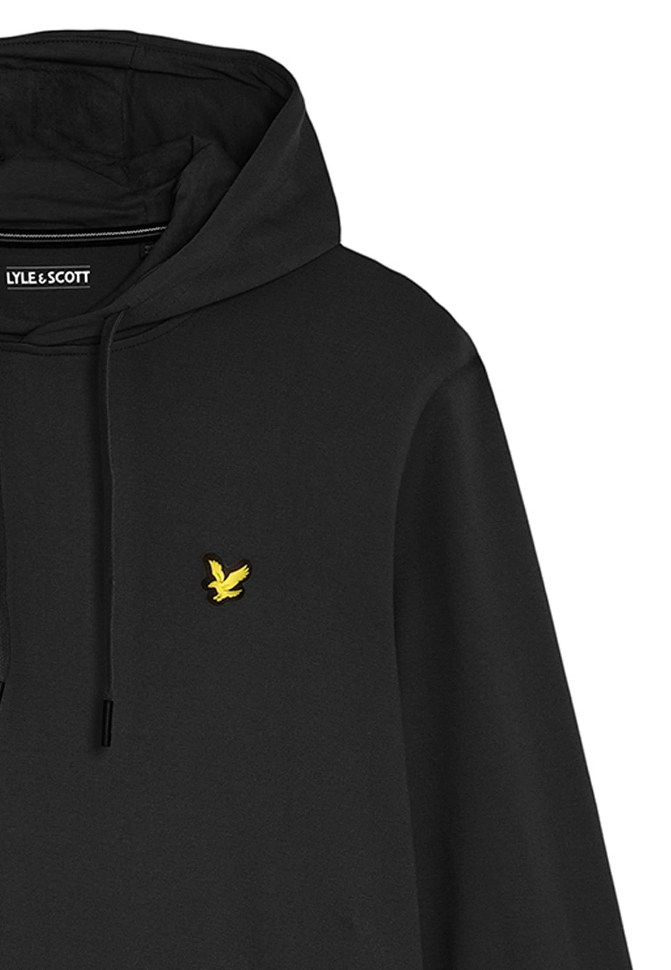 Lyle & Scott Sweatshirt in Black