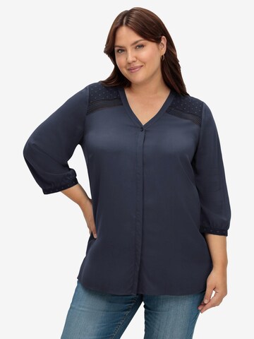 SHEEGO Blouse in Blue: front