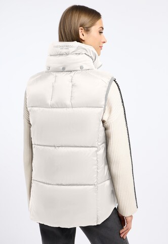 Frieda & Freddies NY Vest 'New Cisme' in White
