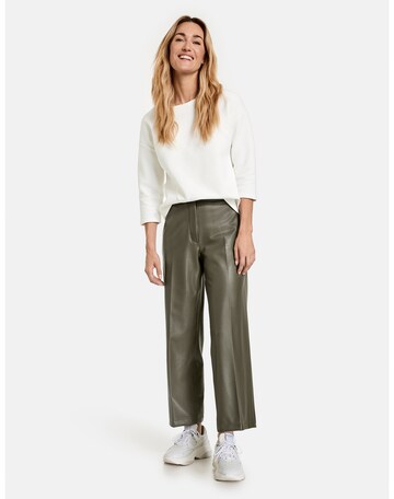 GERRY WEBER Wide leg Pleated Pants in Green