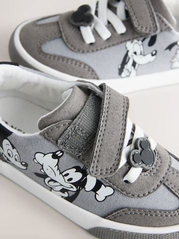 Next - Sapatilhas 'Mickey Mouse' em cinzento