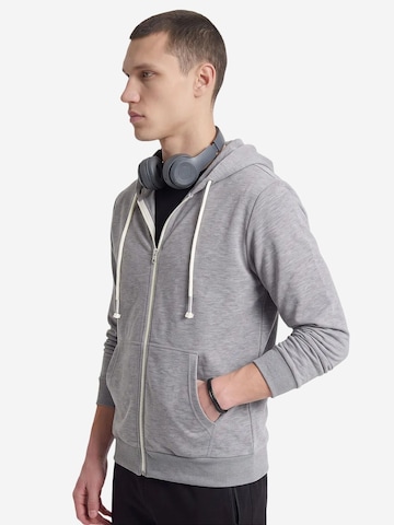 Tenue d'intérieur 'Dreiteiliges Set' Tommy Life en gris
