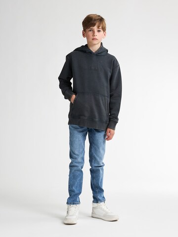Petrol Industries Sweatshirt 'Klamath' in Zwart: voorkant