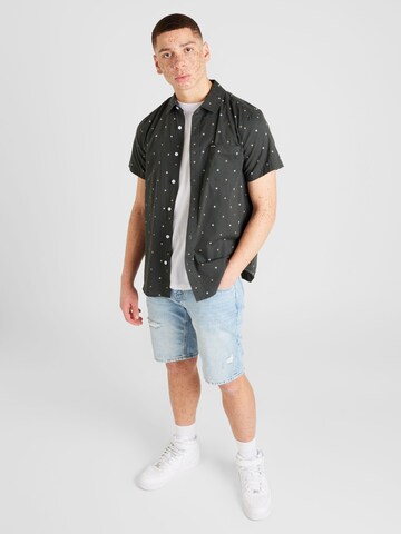 Brixton Regular Fit Hemd 'CHARTER' in Schwarz