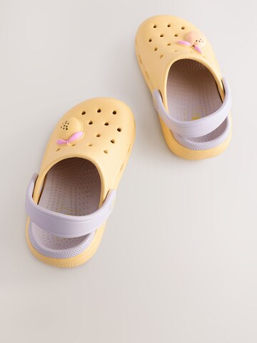 Next Flats in Yellow