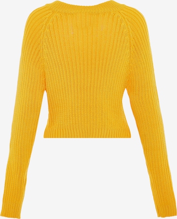 MYMO Sweater in Yellow