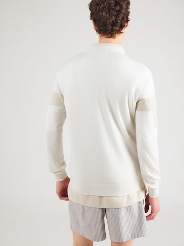 GUESS Pulover 'MARK' | bela barva