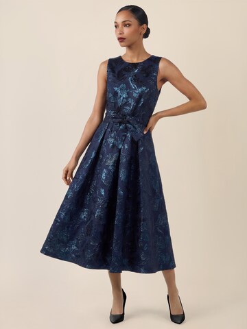 APART Kleid in Blau