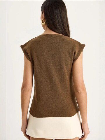 Tops en tricot Bianco Lucci en marron