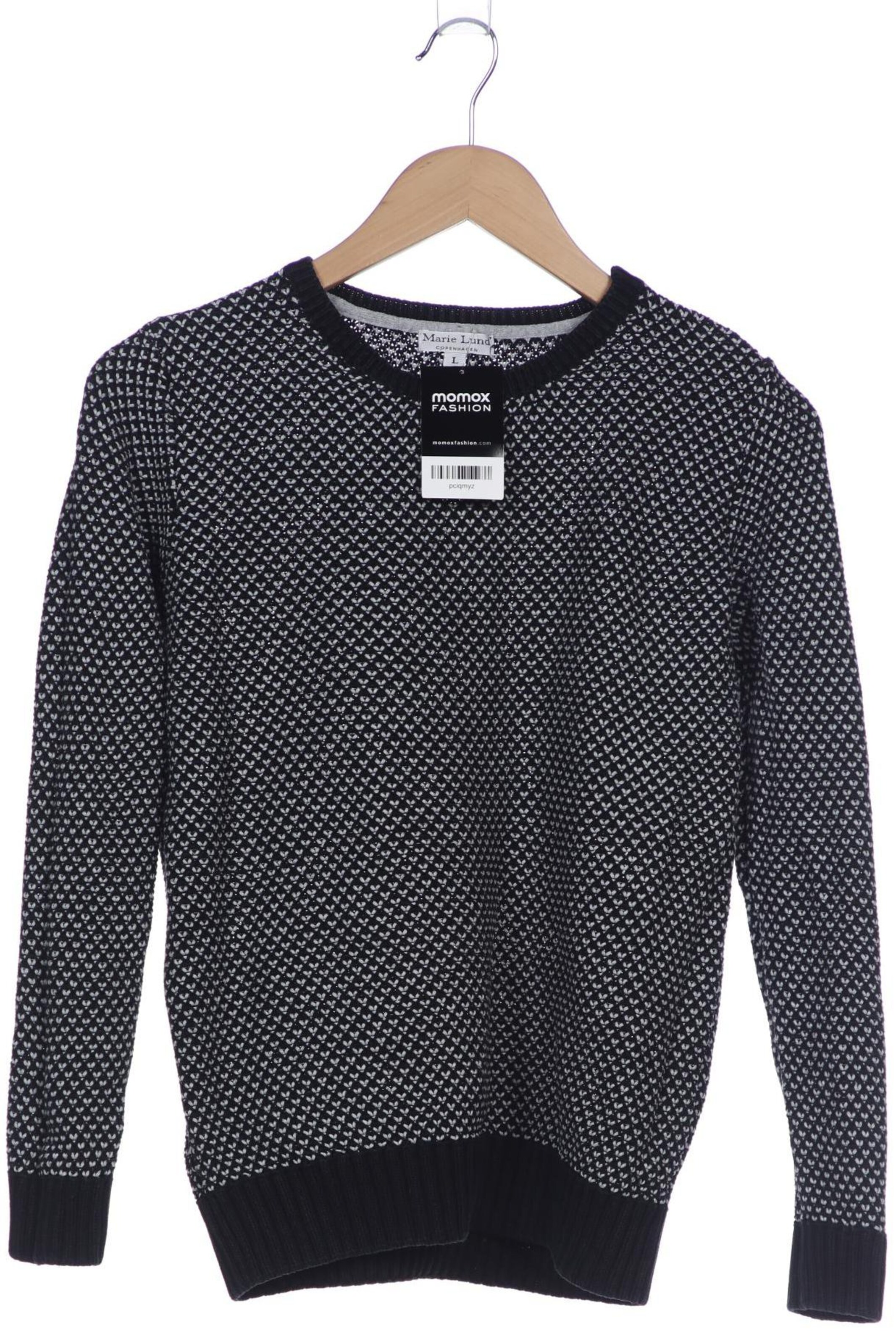 Marie Lund Sweater & Cardigan in L in Black: front