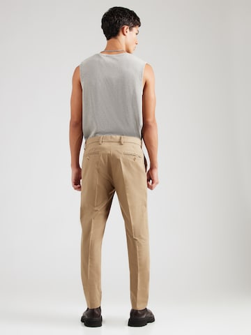 Dockers Слим Плиссированные брюки 'STAIN' в Бежевый