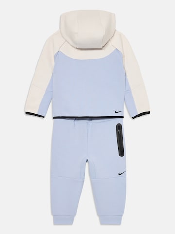 Nike Sportswear Jogginganzug 'TECH FLEECE' in Weiß