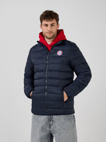 FC BAYERN MÜNCHEN Between-Season Jacket in Blue: front