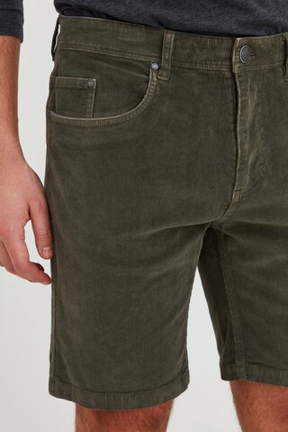 Regular Pantalon 'MANTINO' BLEND en vert