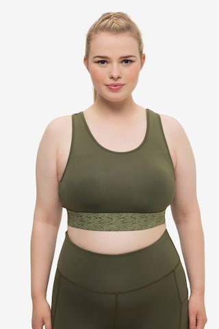 Studio Untold Bralette Sports Bra in Green: front