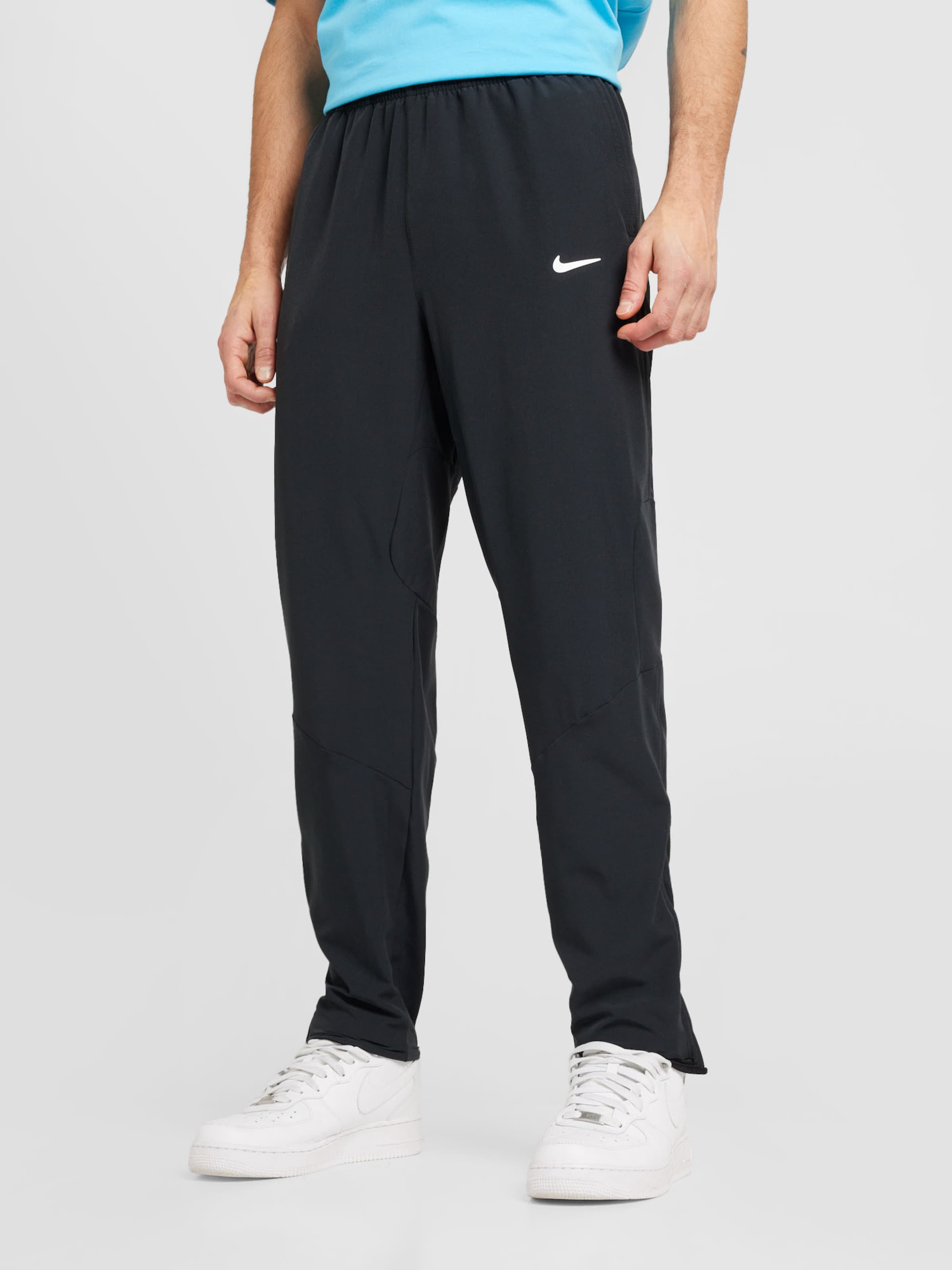 Nike track pants for mens online new arrivals