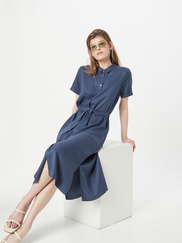 OBJECT - Vestidos camiseiros 'TILDA ISABELLA' em azul