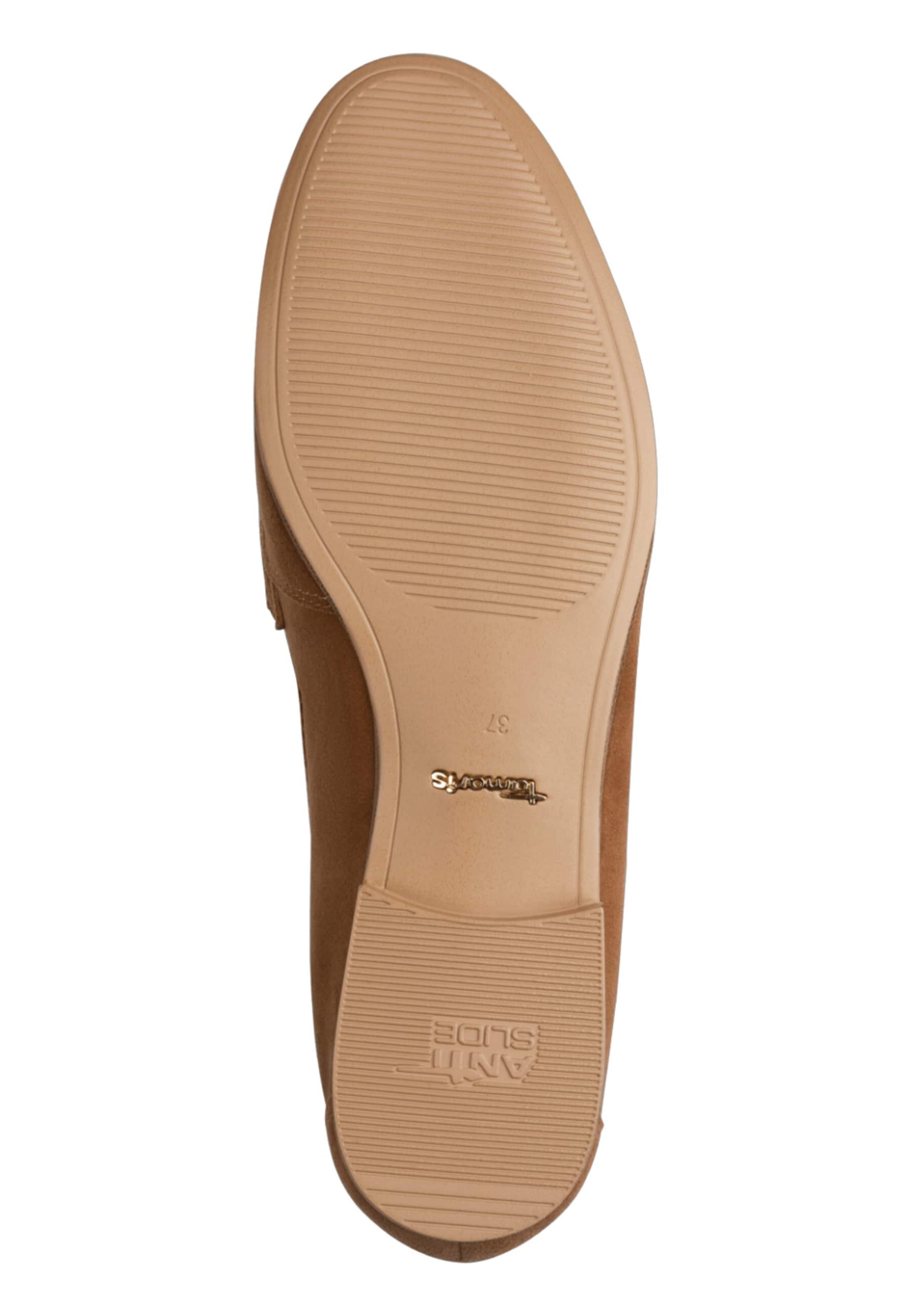 Chaussure basse Tamaris en marron