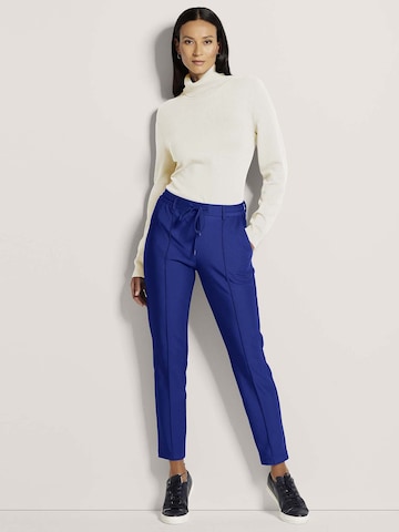 MADELEINE Slimfit Hose in Blau