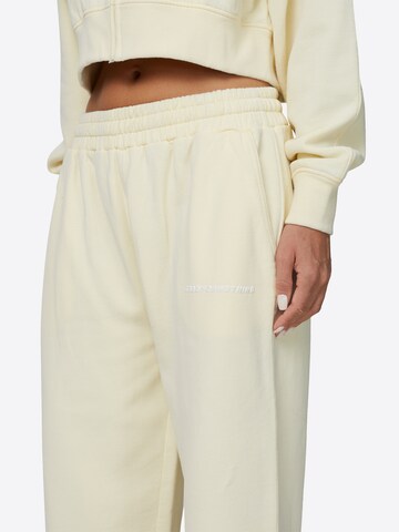 Good For Nothing Loosefit Broek in Geel