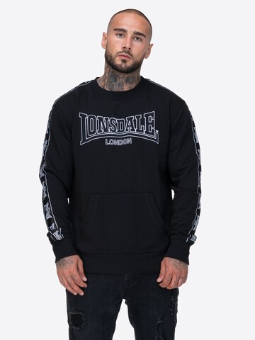Sweat-shirt 'Kirklinton' LONSDALE en noir : devant