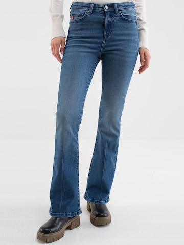 BIG STAR Flared Jeans 'Clara' in Blauw: voorkant