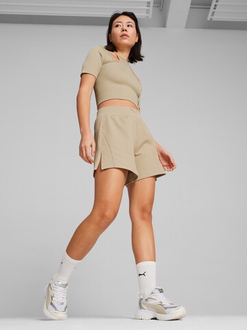 PUMA Platform trainers 'Morphic' in White