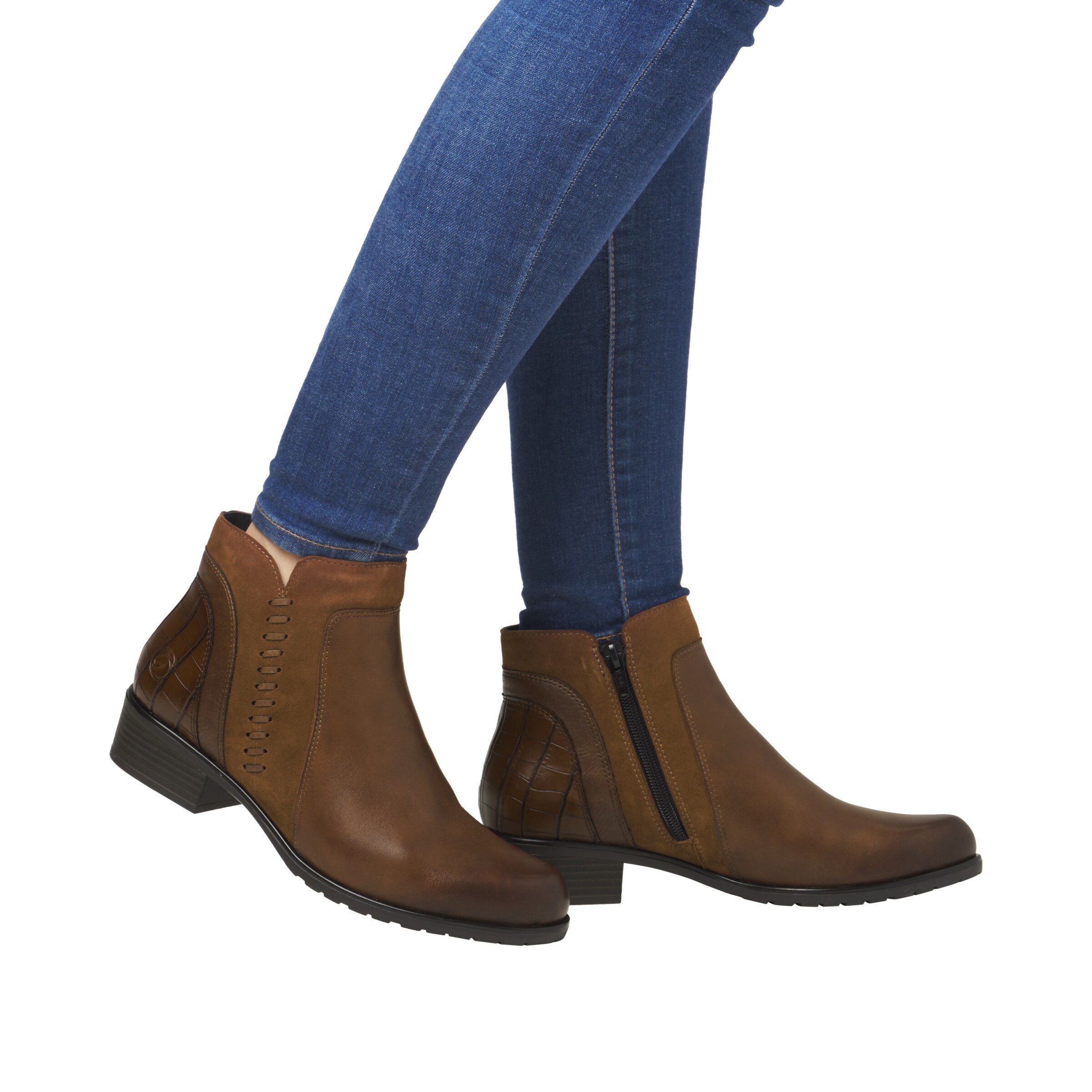 Bottines 'D6893 ' REMONTE en marron