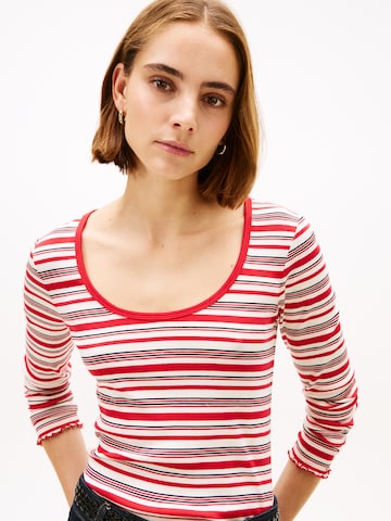 Maglietta di TOMMY HILFIGER in rosso