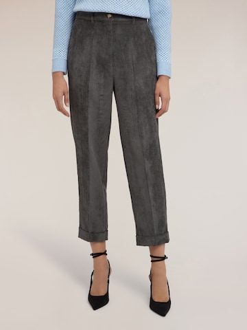 Regular Pantalon MOTIVI en gris