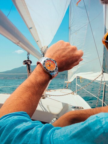 Montre à affichage analogique FESTINA en orange : devant
