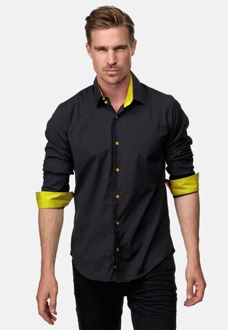 Rusty Neal Slim Fit Hemd in Schwarz
