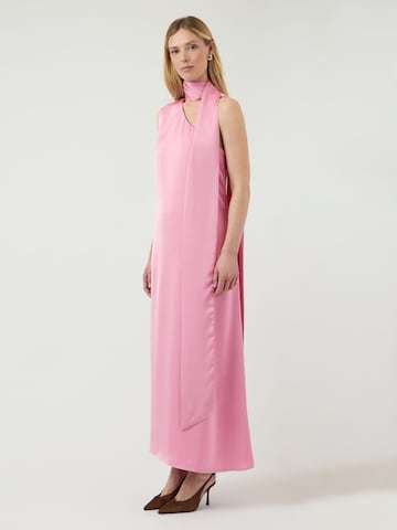Robe YAS en rose