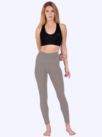 Magadi Skinny Workout Pants 'Lina' in Beige