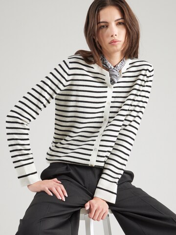 Cardigan Sofie Schnoor en noir : devant