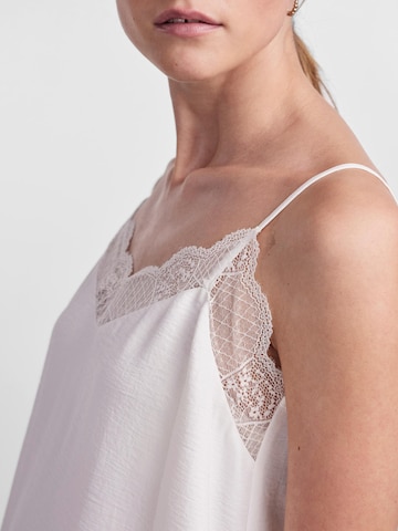 PIECES - Blusa 'TIFFANY' en blanco