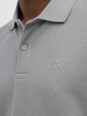 JACK & JONES Tričko 'JJEAustin' – šedá