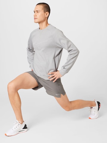 MIZUNO Athletic Sweatshirt in Grey