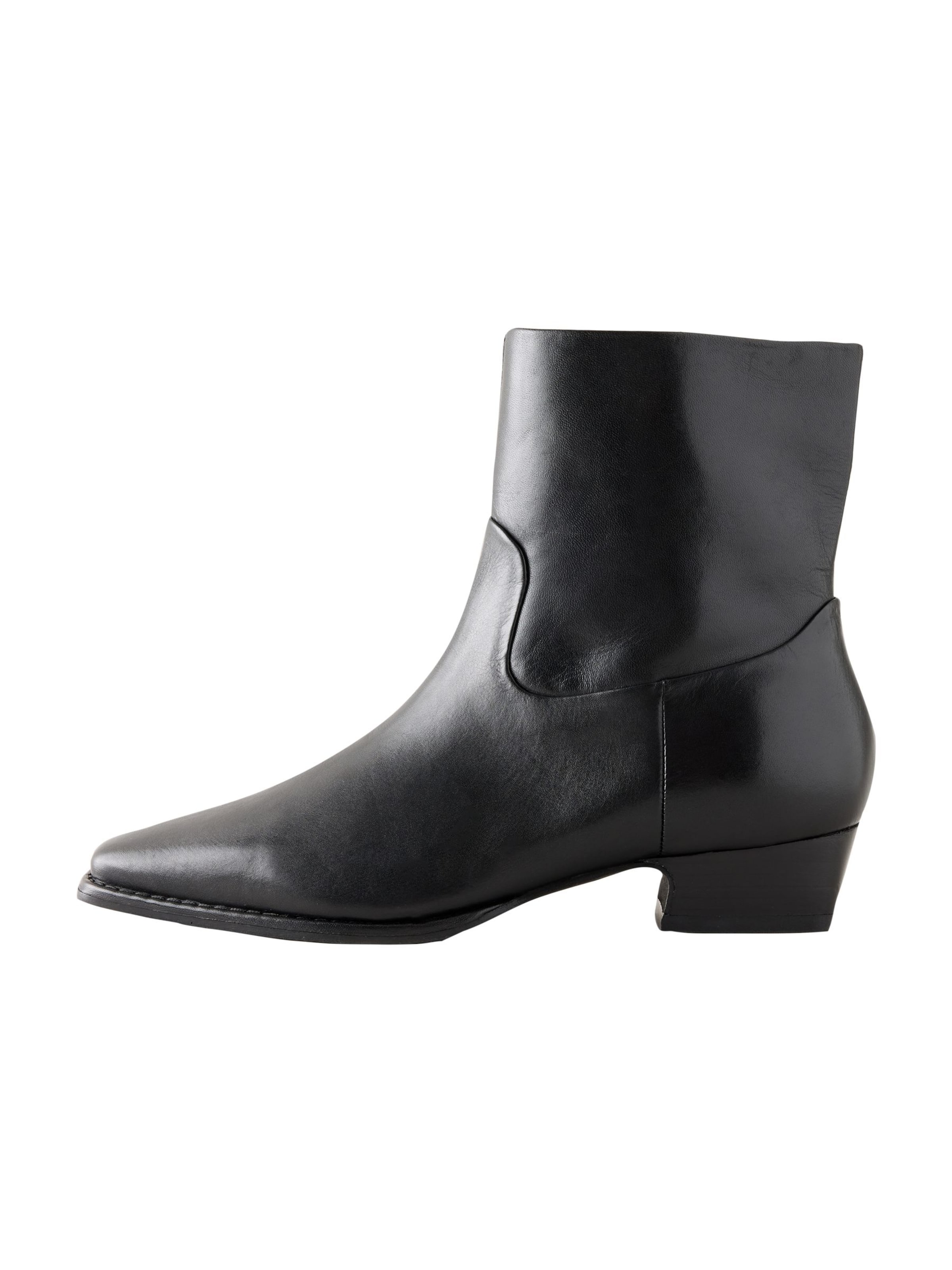 Next Stiefel in Schwarz: Vorderseite