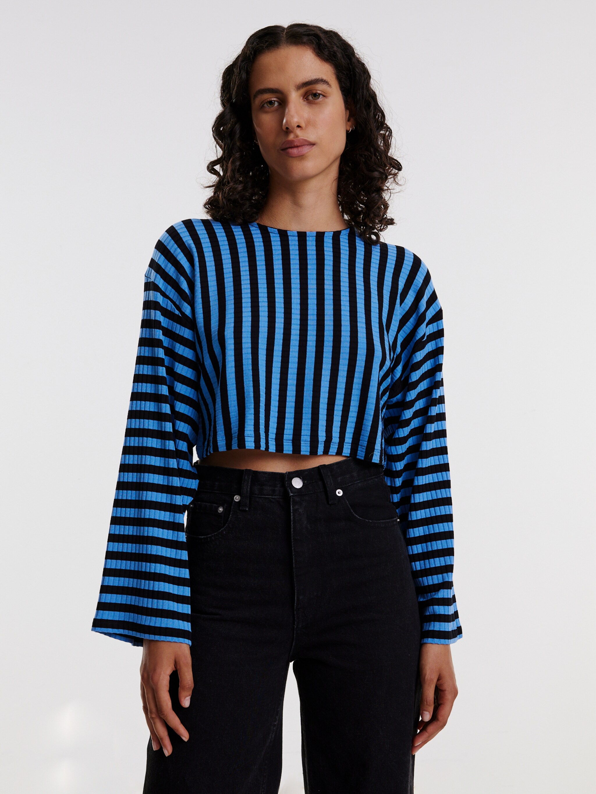 EDITED Produkte Shirt 'Imilia' blau