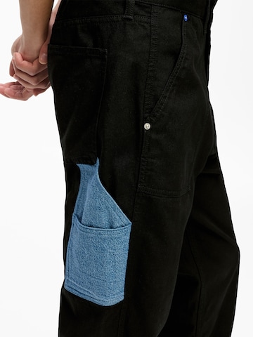 juoda KARL LAGERFELD JEANS Standartinis Kelnės