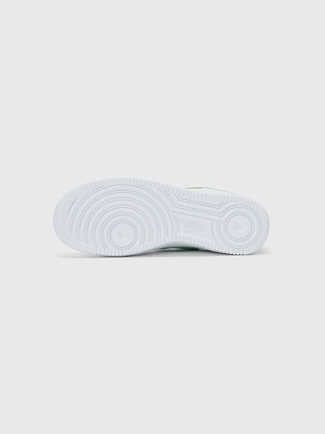 Baskets basses 'Air Force 1 '07 SE' Nike Sportswear en blanc