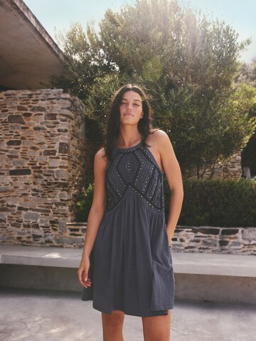 Next Kleid in Blau