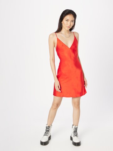 A LOT LESS Dress 'Finella' in Red