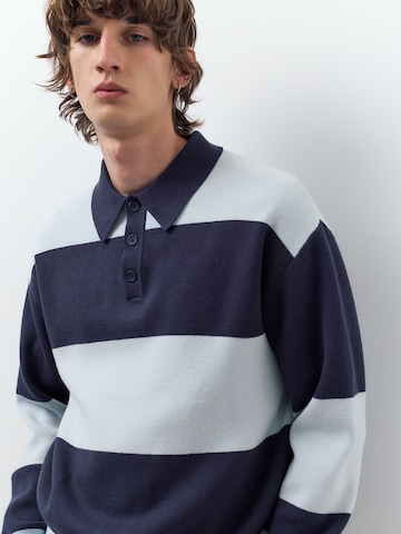 Pull&Bear Shirt in Blauw