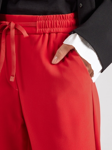 MAC Широкий Штаны 'Christy' в Красный