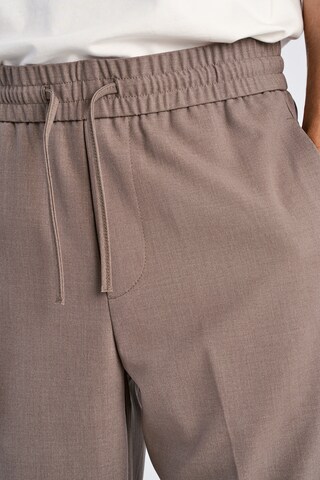 Lindbergh Regular Hose in Grau