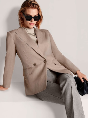 MADELEINE Blazer in Beige