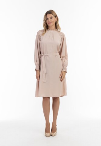 Usha Jurk in Beige: voorkant